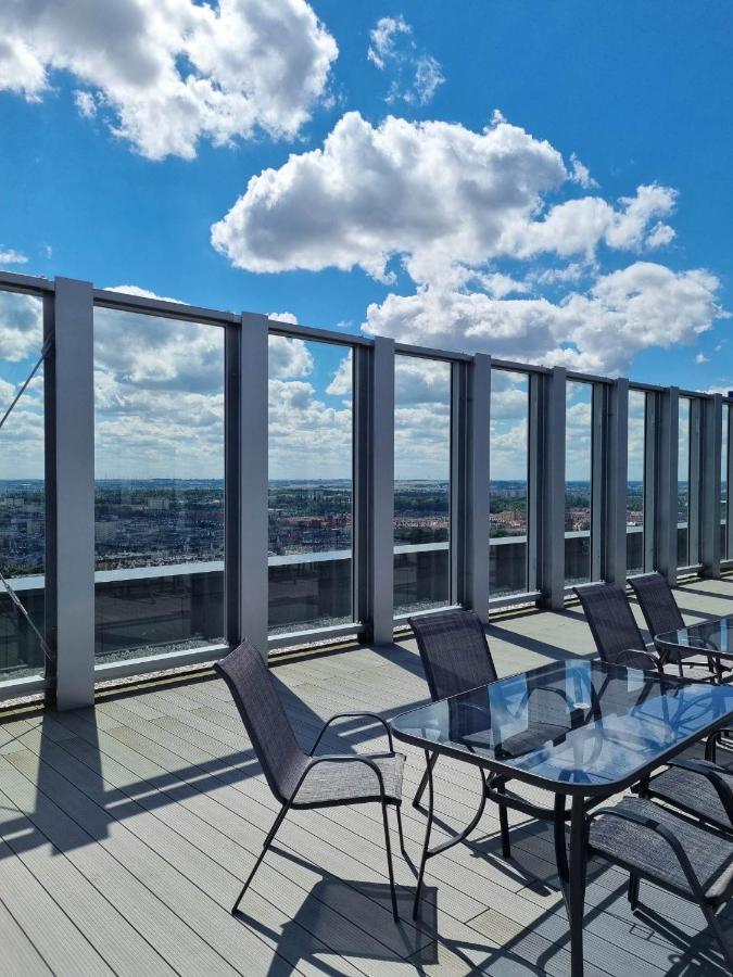 Jbhotels Apartament Premium Hanza Tower 슈체친 외부 사진