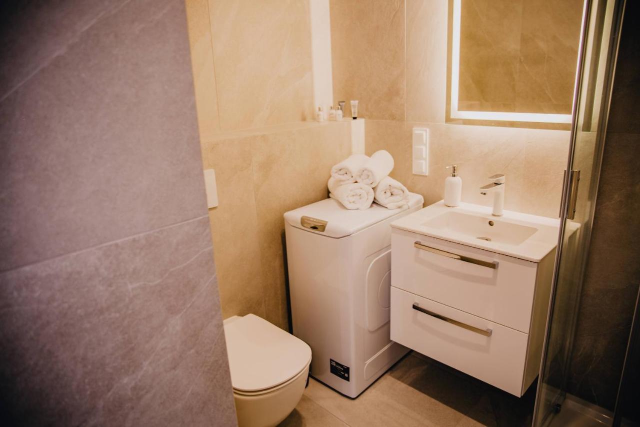 Jbhotels Apartament Premium Hanza Tower 슈체친 외부 사진